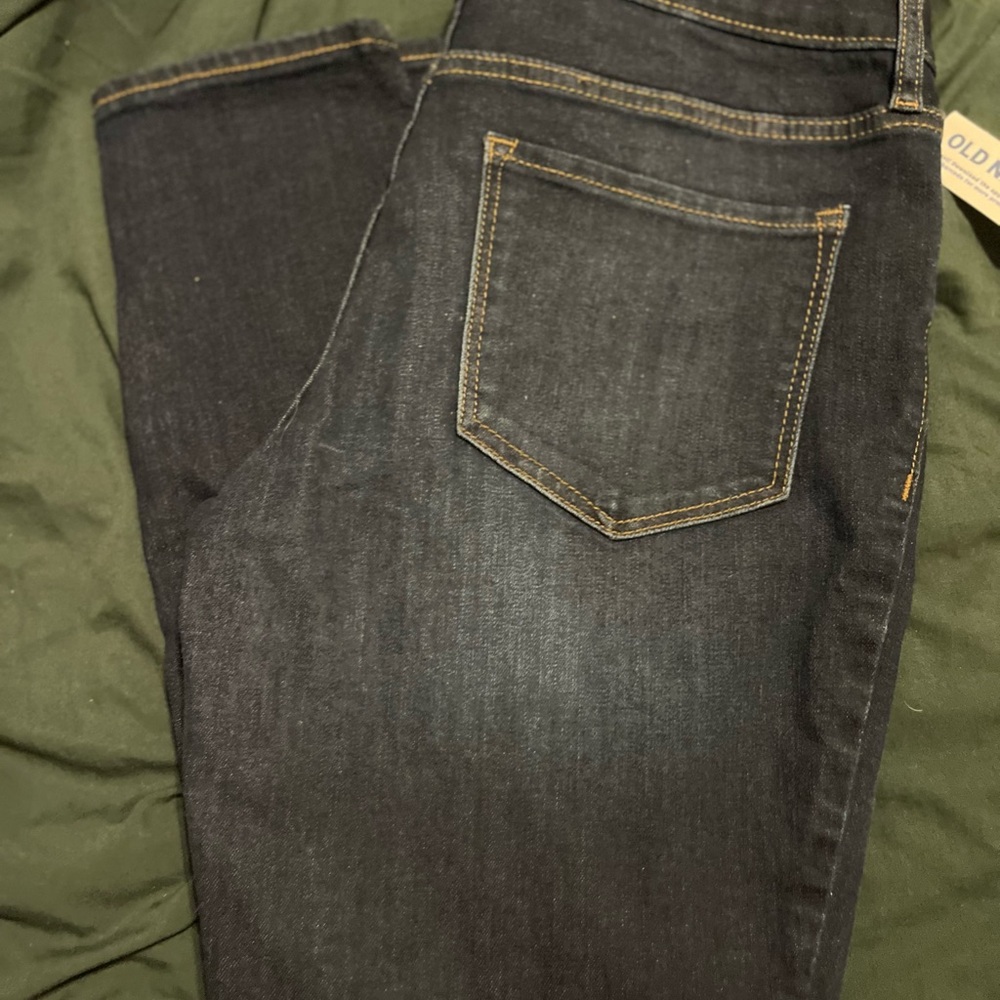 Old Navy Women’s Dark Wash Skinny Jeans